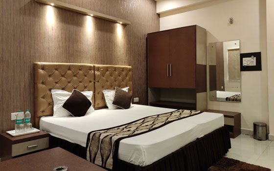 Hotel Near Ashiyana Lucknow